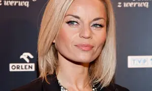 Blondynka z błękitnymi oczami, która polskie gwiazdy rzuciły studia na ostatnim roku dla kariery.