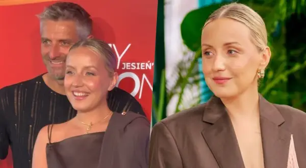 Sandra Hajduk, wiek nieznany, uśmiecha się na tle czerwonej ściany z napisem "Jesień ON", a obok niej mężczyzna.