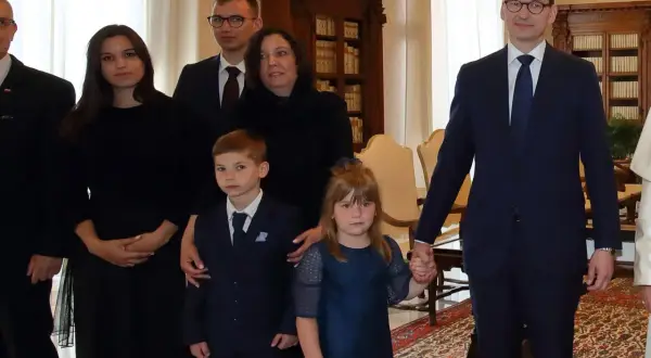 Ile dzieci ma Morawiecki? Zaskakujące fakty o jego rodzinie