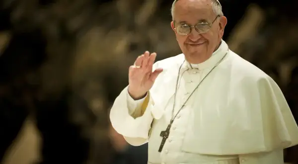 Kim z wykształcenia jest papież Franciszek? Fascynujące fakty o jego edukacji
