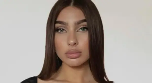 Kim jest Eliza z Hotelu Paradise? Zaskakujące fakty o jej życiu i miłości.