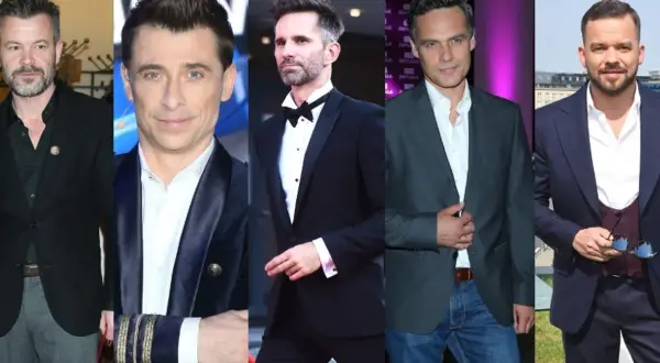 Pięciu polskich celebrytów w eleganckich strojach.