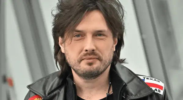 Gdzie mieszka Piotr Cugowski? Zaskakujące fakty o jego życiu prywatnym i domu