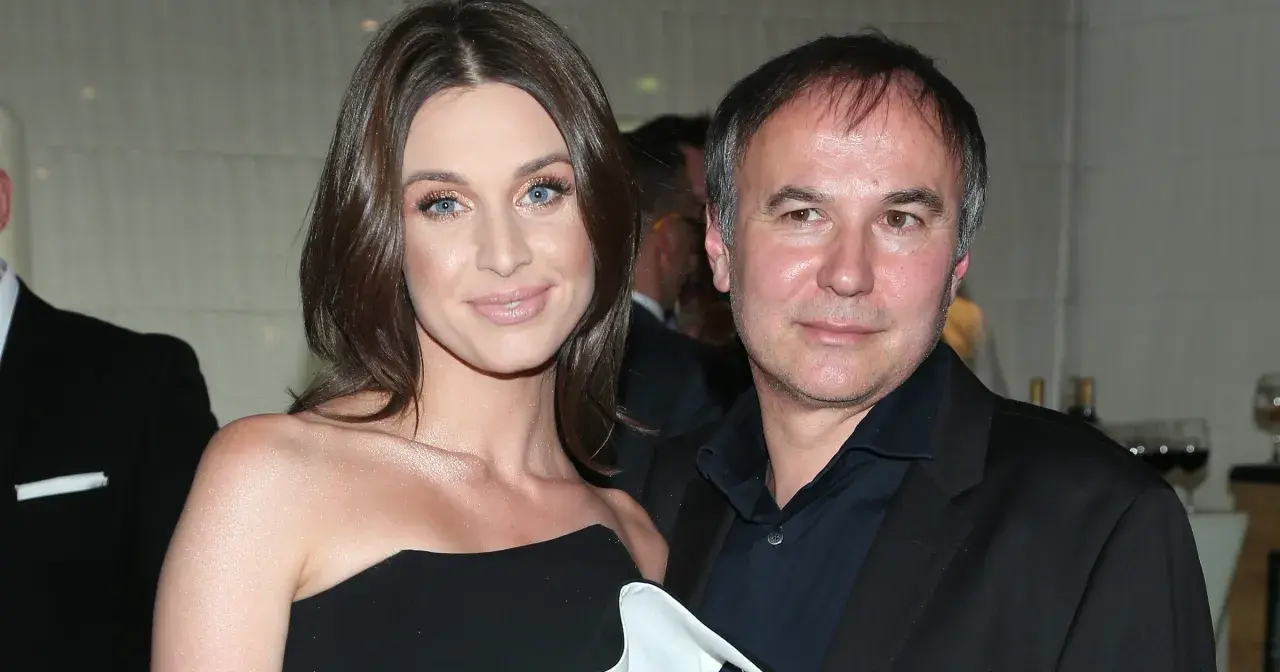 Julia Kamińska z partnerem, który jest jej mężem, na evencie.