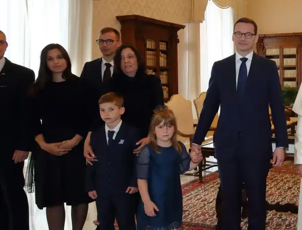 Ile dzieci ma Morawiecki? Zaskakujące fakty o jego rodzinie