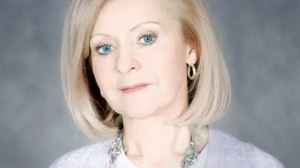 Krystyna Aldridge-Holc: Ikona biznesu i filantropii w Polsce